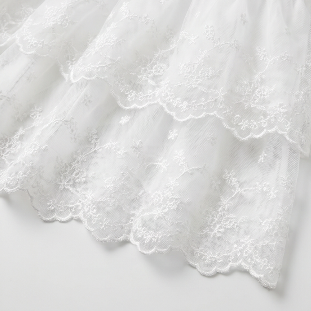 BLUSA BLANCA MANGA LARGA CON VOLANTES DE ENCAJE - Imagen 2