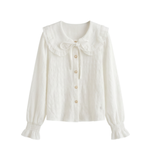 BLUSA BLANCA CON CUELLO BABY Y BOTONES DORADOS